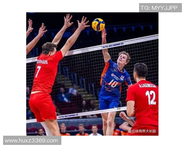 中国男排主攻手加盟意甲联赛,开启海外职业生涯 中国男排主攻手加盟意甲联赛,开启海外职业生涯